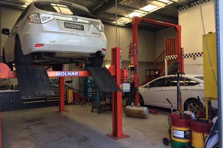Repair - Servicing, repairs, vehicles, in Oak Flats, NSW